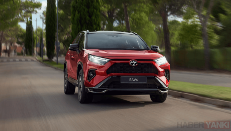 Toyota RAV4 GR Sport Türkiye’de Satışa Sunuldu: Sportif Tasarım ve Yüksek Performans