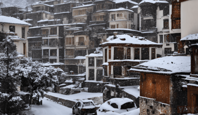 Amasya Beyaza Büründü Okullar Tatil! Kar Yağışı Eğitime Ara Verdirtti